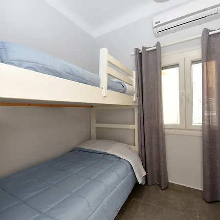 Cyclamen Hermoupolis *